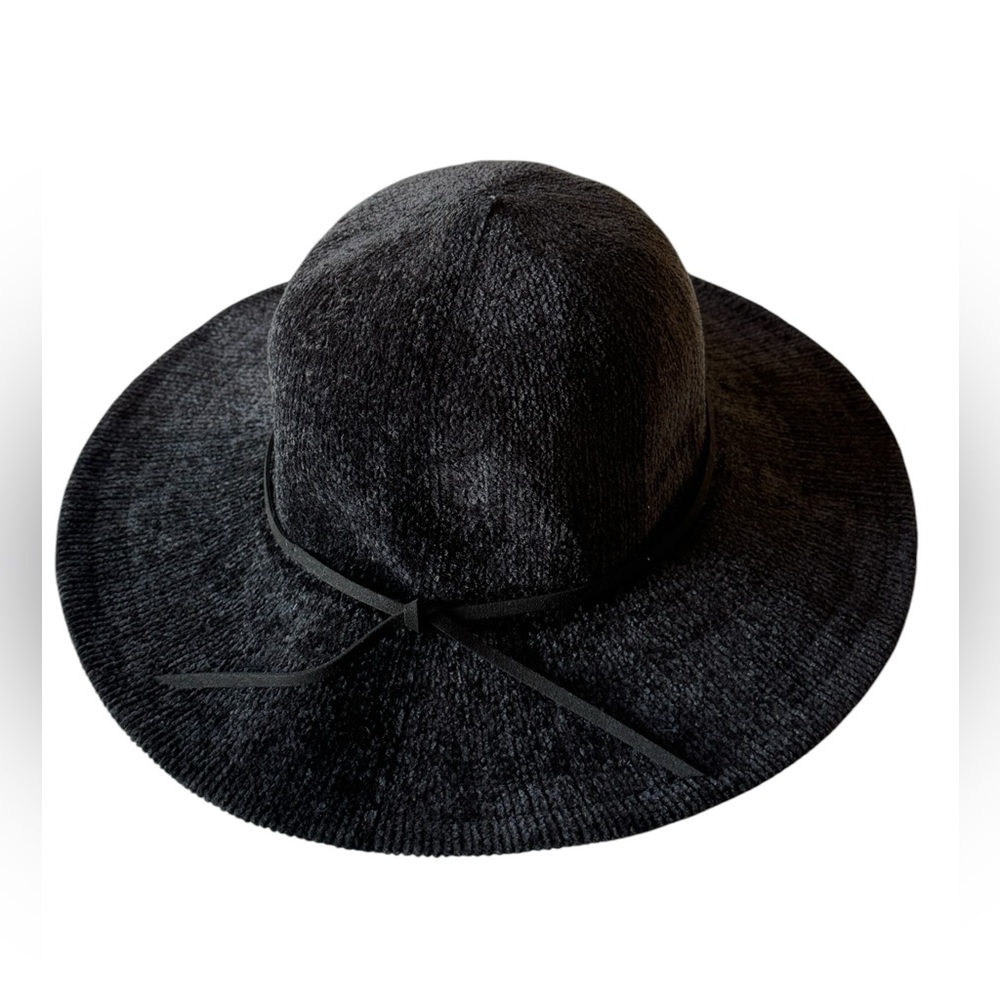 High End Marcus Adler Packable Fedora Women’s OS Soft Black Chenille Hat